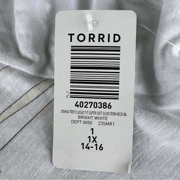 Torrid Joshua Tree Classic Fit Super Soft Slub Crew Neck Baby Tee Plus Sz 1X NWT - Picture 8 of 8